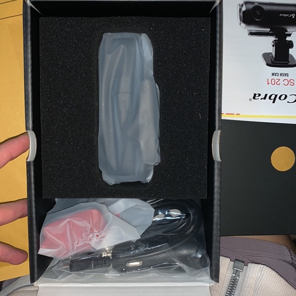 Dual-View Smart Dash Cam (Cobra brand) - Picture 4 of 6